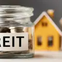 صندوق سرمایه‌گذاری املاک (REIT):راهنمای کامل 2025