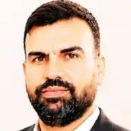 وحید سعیدی قواقی