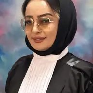 نازنین همتی