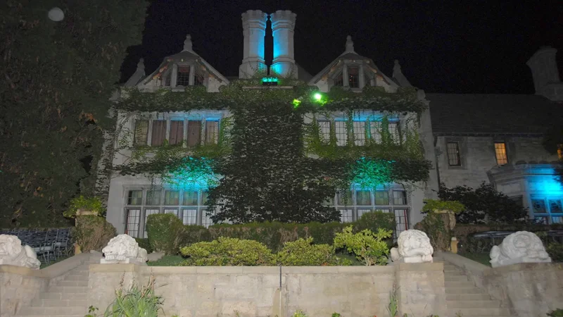 تصویر Playboy Mansion