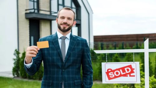 شغل مشاور املاک؛ راهنمای جامع ورود، مهارت‌ها و درآمد