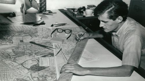 کارشناس رسمی دادگستری برنامه‌ریزی شهری: راهنمای جامع ۱۴۰۴